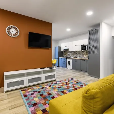 Appartement Aparts Kulisha Str *