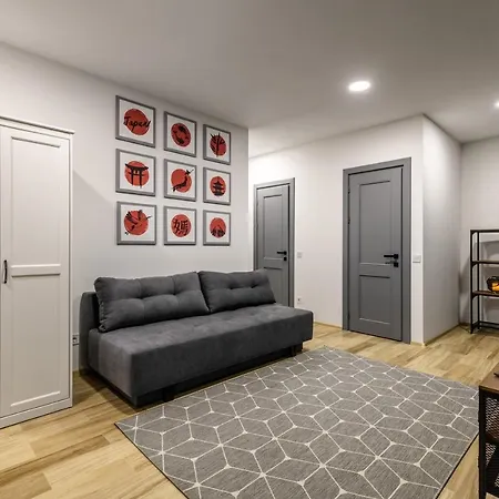 Appartement Aparts Kulisha Str