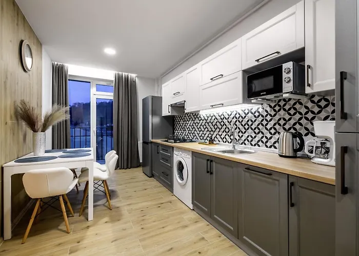 Aparts Kulisha Str *